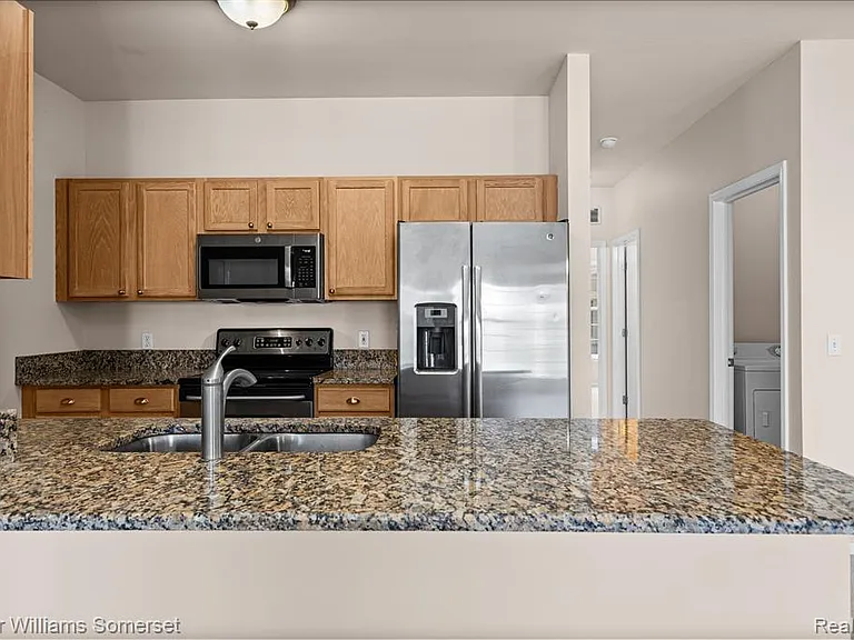 1128 Alameda Blvd — Photo 18