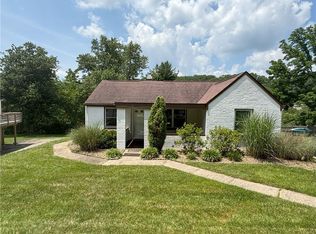 11 Meadowbrook Ave, Greensburg, PA 15601
