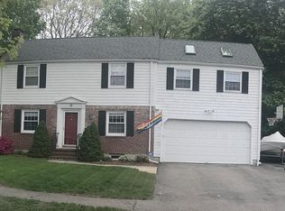 17 Hampton Rd, Natick, MA 01760