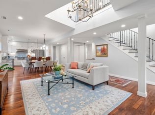 95 Beals St #2, Brookline, MA 02446