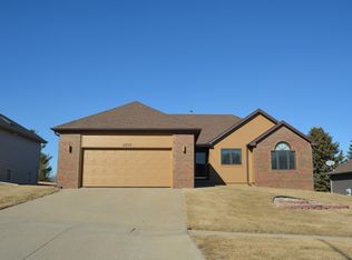 4809 Bradford Ln, Sioux City, IA 51106