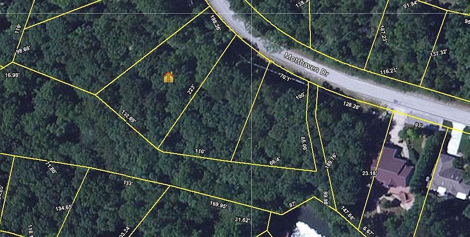 1st image of 108 Motthaven Dr