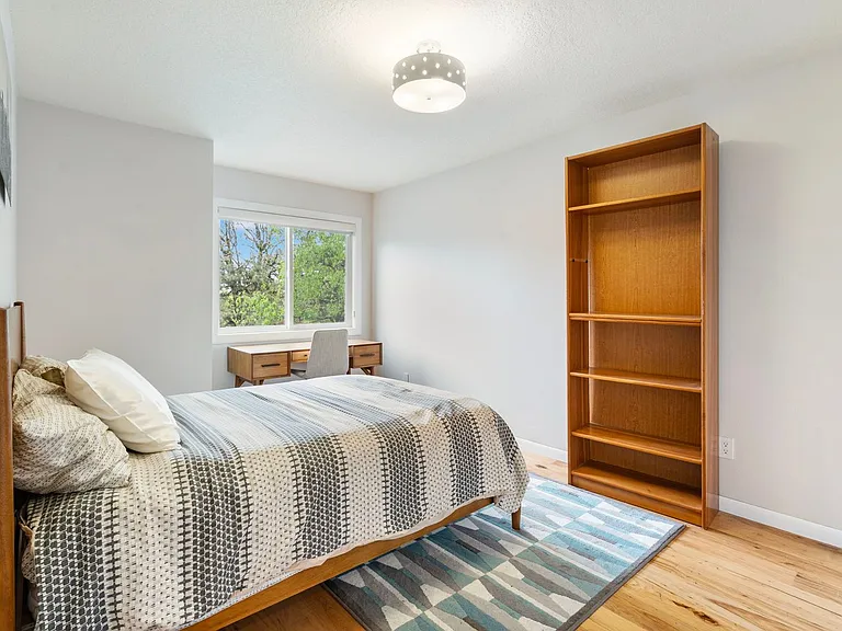 13278 Vermeer Dr — Photo 29