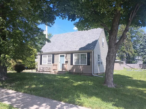 106 Park Dr, Joliet, IL 60436