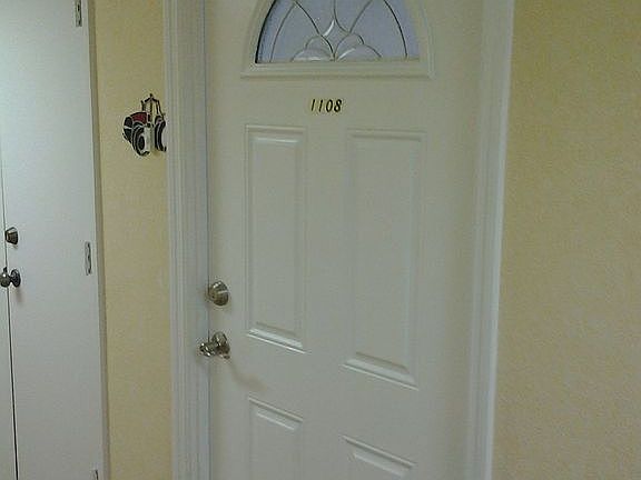 4th image of 400 64th Ave APT 1108