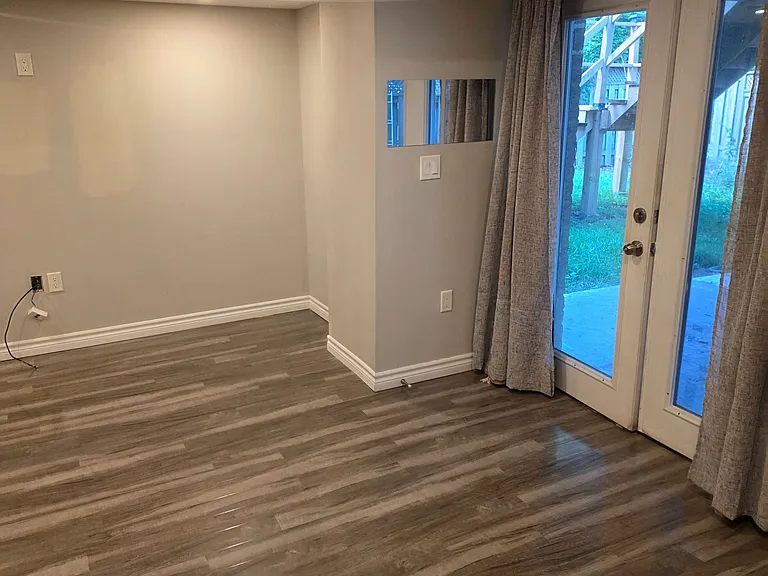 84 Hibbard Dr #BASEMENT — Photo 7