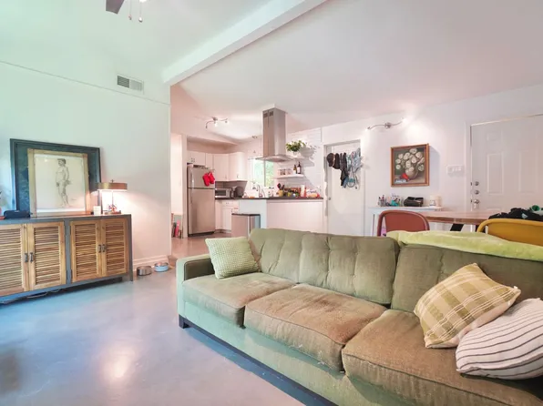 1117 Mariposa Dr #B, Austin, TX 78704