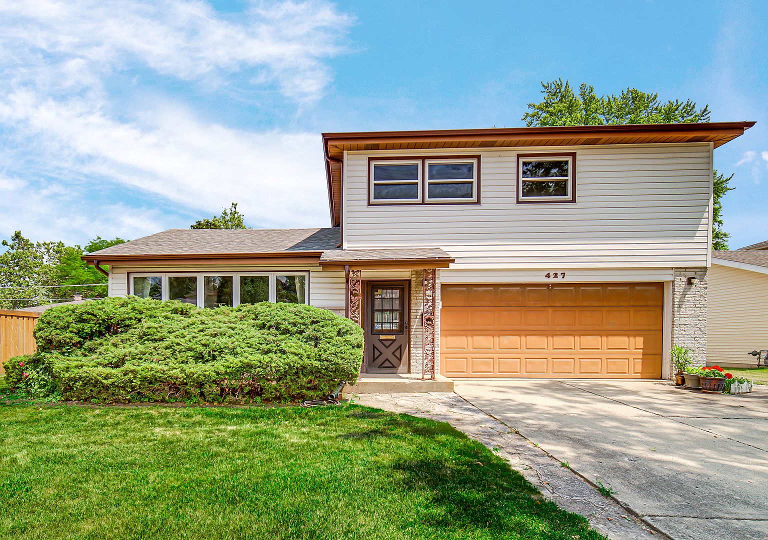 427 N 6th Ave, Des Plaines, IL 60016 Zillow
