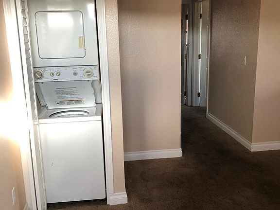 2nd image of 4250 52nd St Unit 8