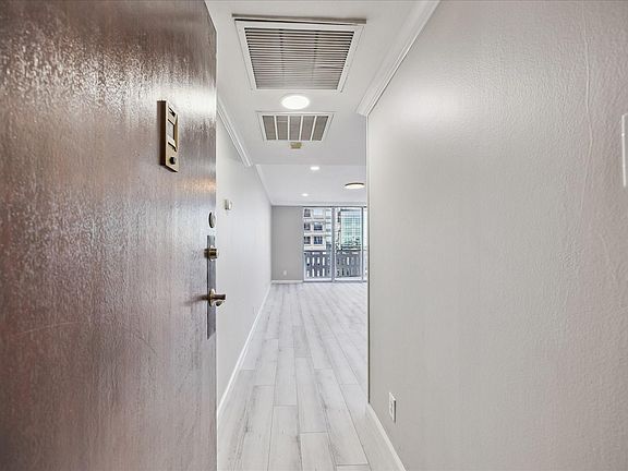 2nd image of 2016 Main St APT 903