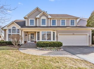 775 Bayberry Dr, Cary, IL 60013