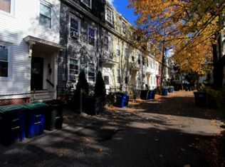 12 Evergreen Sq #1L, Somerville, MA 02143