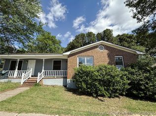 1174 Andrews Rd, Fayetteville, NC 28311