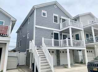 66 Vermont St, Long Beach, NY 11561