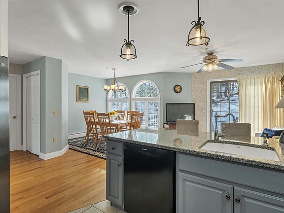 5th image of 59 Nestledown Drive #C