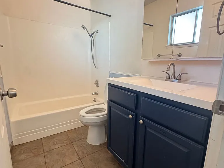 3540 Dwayne Ct — Photo 16
