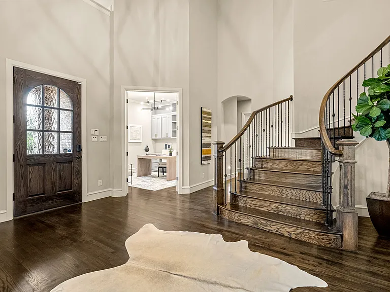 812 Lake Carillon Ln — Photo 8