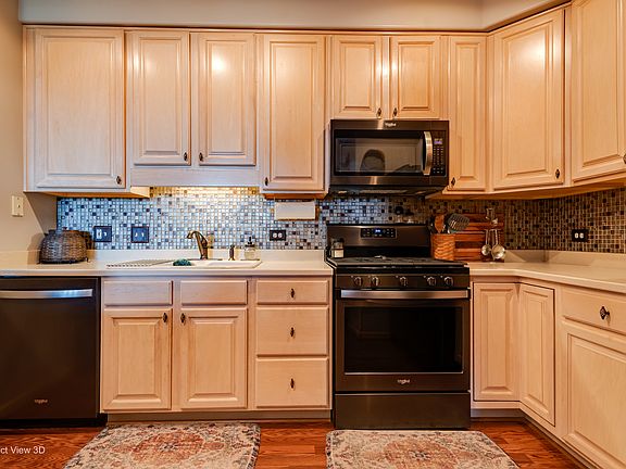 3rd image of 1761 Pavilion Way Unit 503