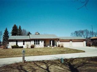 23245 Orchard Ln, Goshen, IN 46528