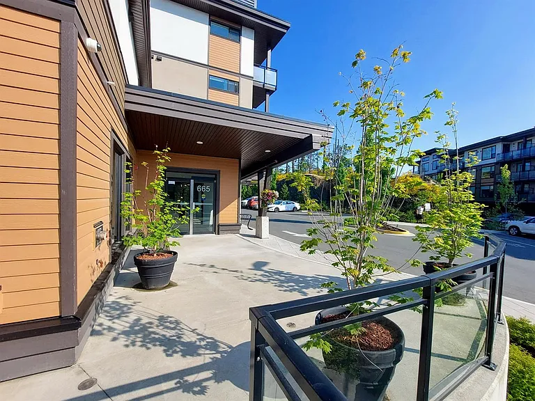 665 Redington Ave #208 — Photo 8