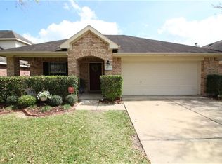 16719 Great Oaks Glen Dr, Houston, TX 77083