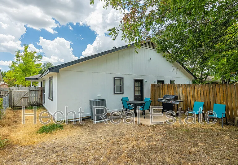 2308 Fuzz Fairway #B — Photo 28