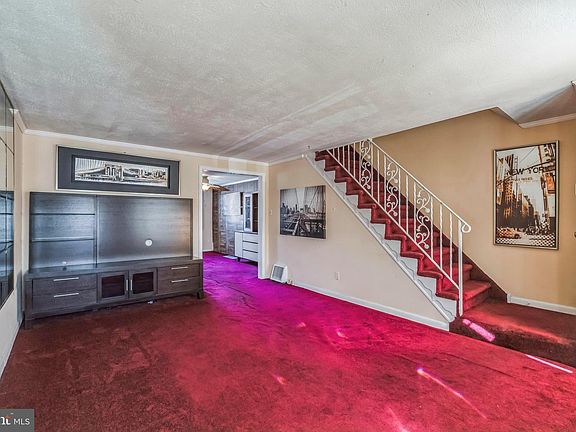 4th image of 1093 N Academy Ave