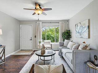 1047 Scranton St, Aurora, CO 80011