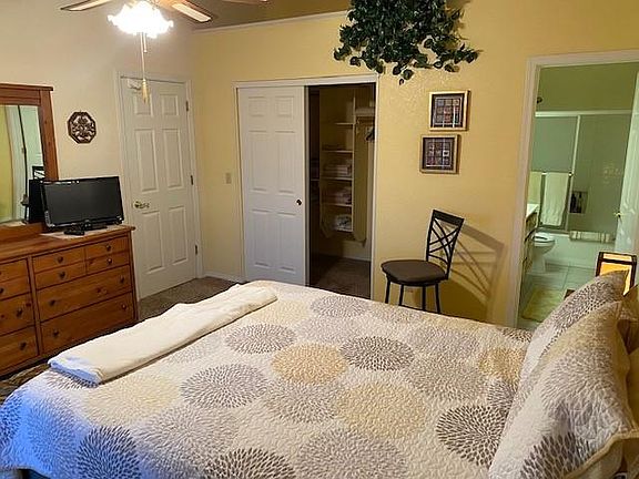 3rd image of 2022 Merrill Ln Unit 5B