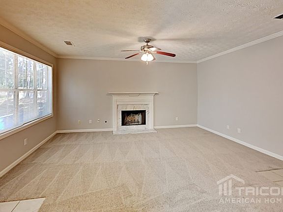 3rd image of 1460 La Maison Dr