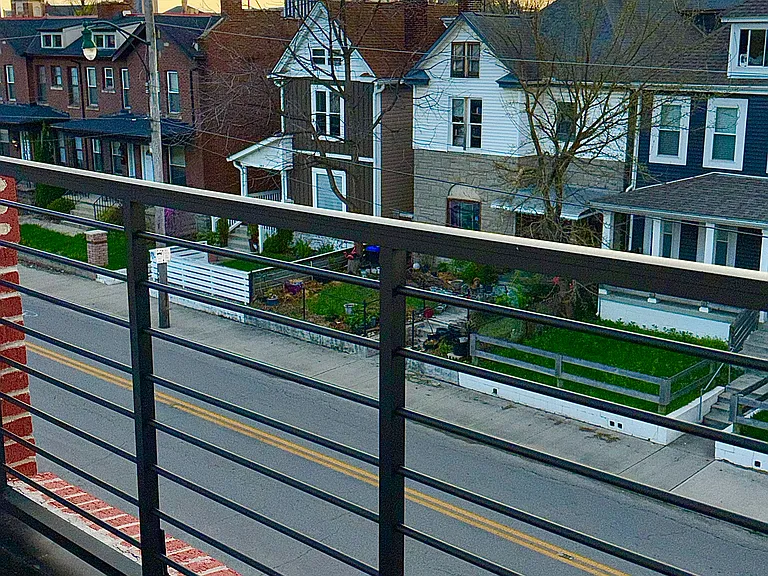 406 Saint Clair Ave — Photo 26