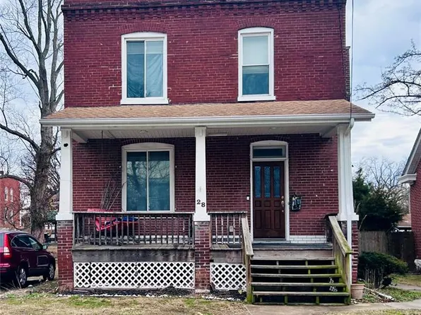 28 S 11th St, Belleville, IL 62220