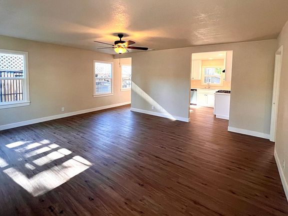 3rd image of 614 Coldwell Ave