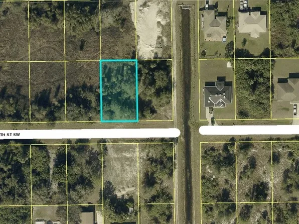 2602 49th St SW, Lehigh Acres, FL 33976