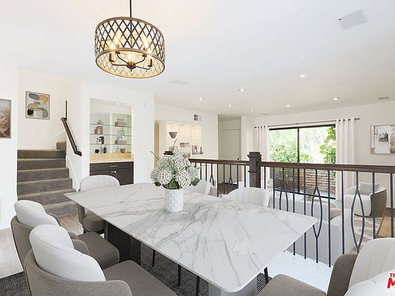 3rd image of 21821 Burbank Blvd Unit 151