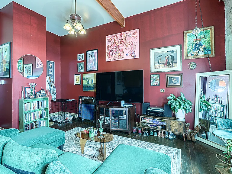 202 E San Antonio St #123 — Photo 3