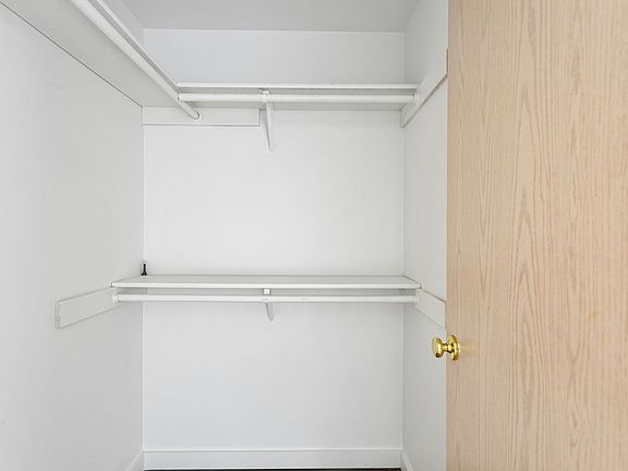 4th image of 12707 119th Street Ct E