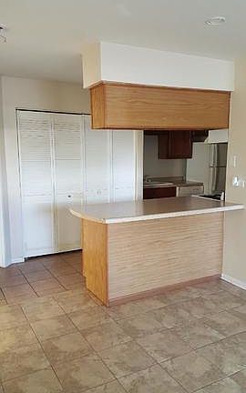 5th image of 1422 E Wyndham Cir APT 104