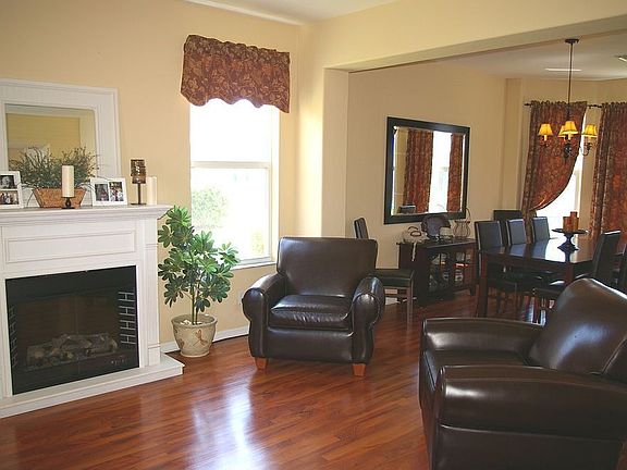 Living & Dining Area