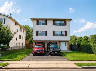 19 Village Pl, Secaucus, NJ 07094