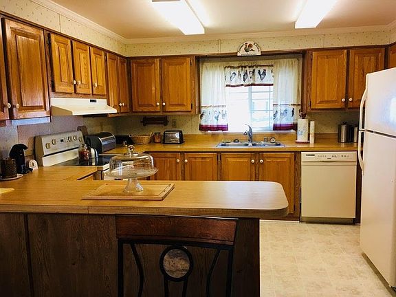 2nd image of 3 Belgrave Ct