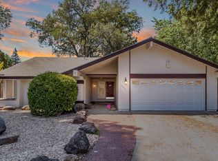 8240 Foxfire Dr, Orangevale, CA 95662