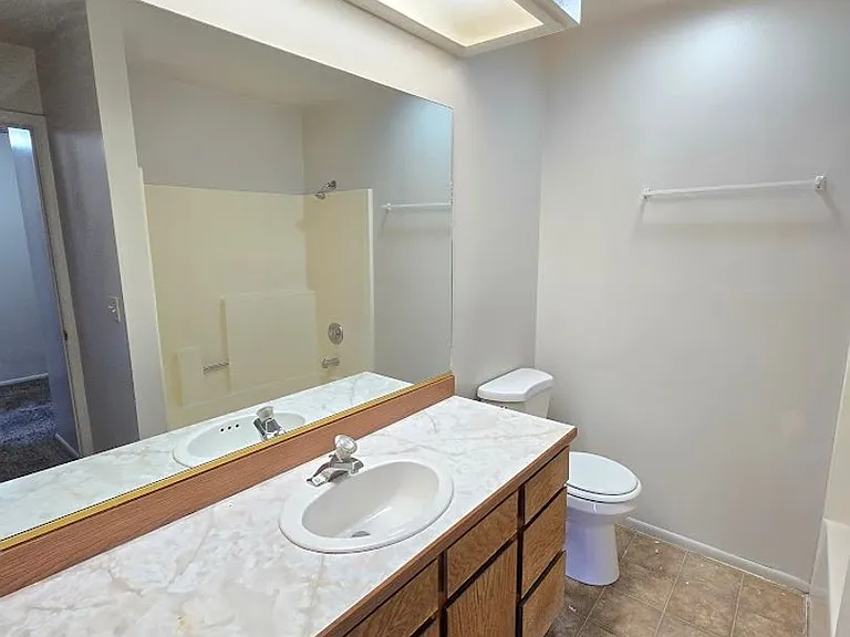 988 N 1725 W #49 — Photo 23