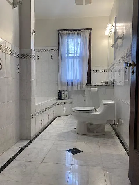 3 bed, 2000 sqft, $2,950 — Photo 3