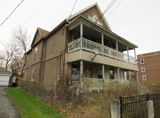 21-23 Wolcott St, Holyoke, MA 01040