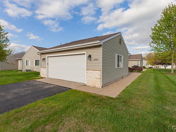 5th image of 2303 Lakewood Dr
