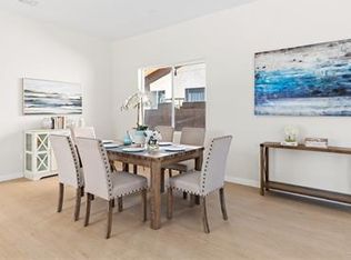 525 N Soldano Ave, Azusa, CA 91702