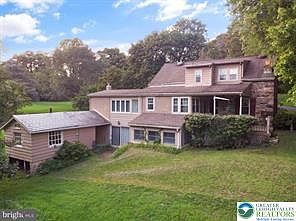 2nd image of 2155 Morgan Hill Rd