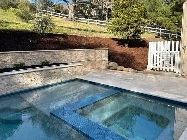 945 Old Ranch Rd — Photo 6