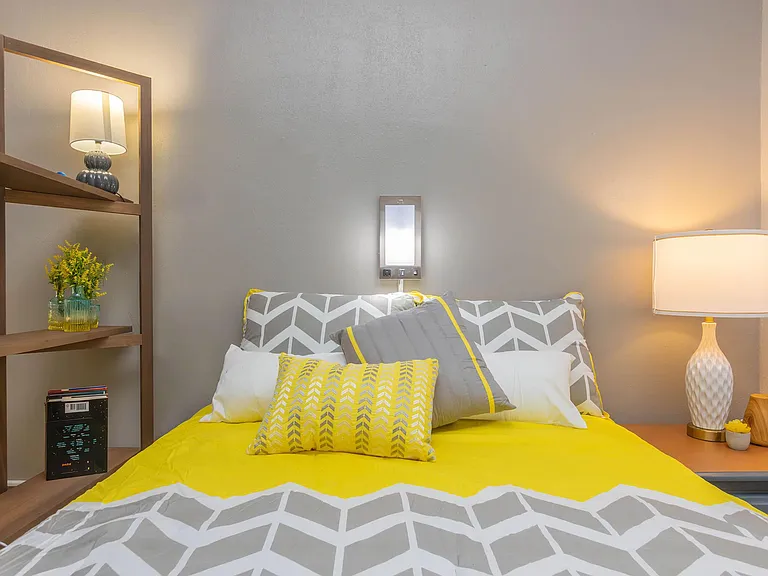 Hilltop Lofts — Photo 24